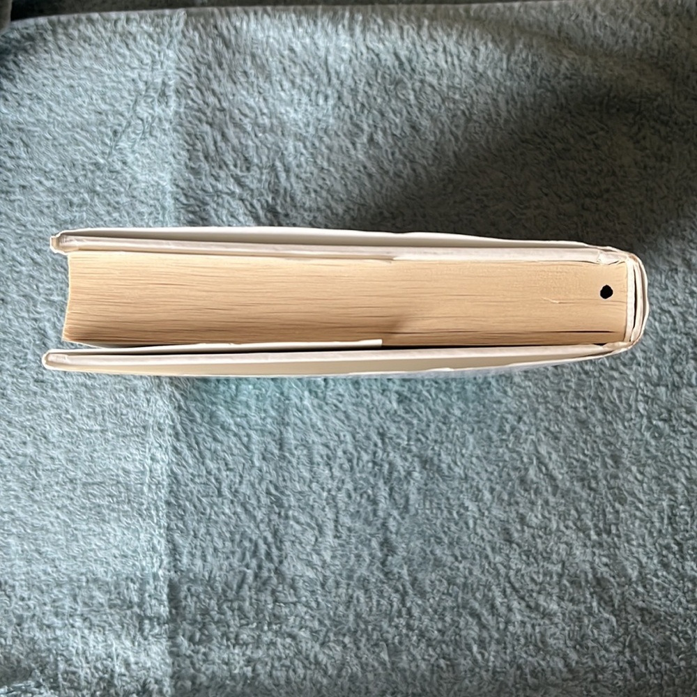 5/$25 The Beauty of Dirty Skin by Whitney Bowe, MD Hardcover Book - Picture 6 of 10